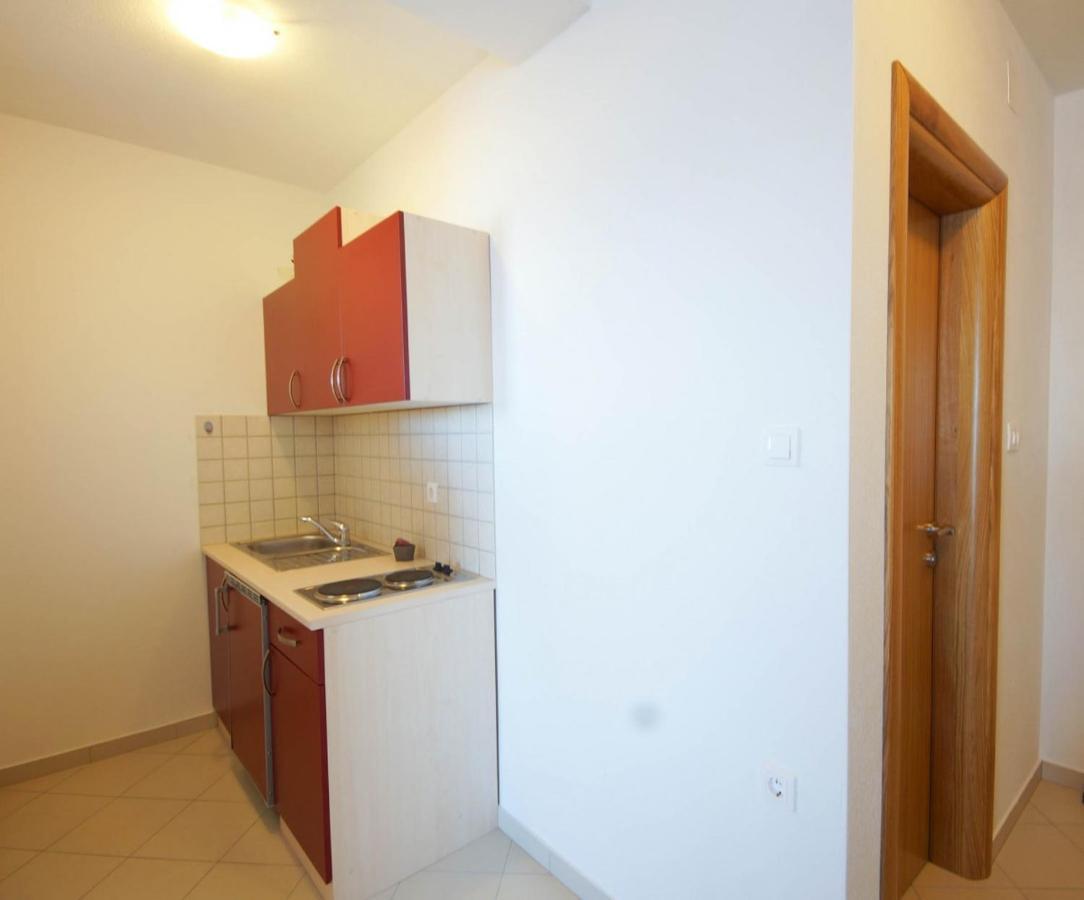 Mima Apartment Sveti Juraj Exterior foto